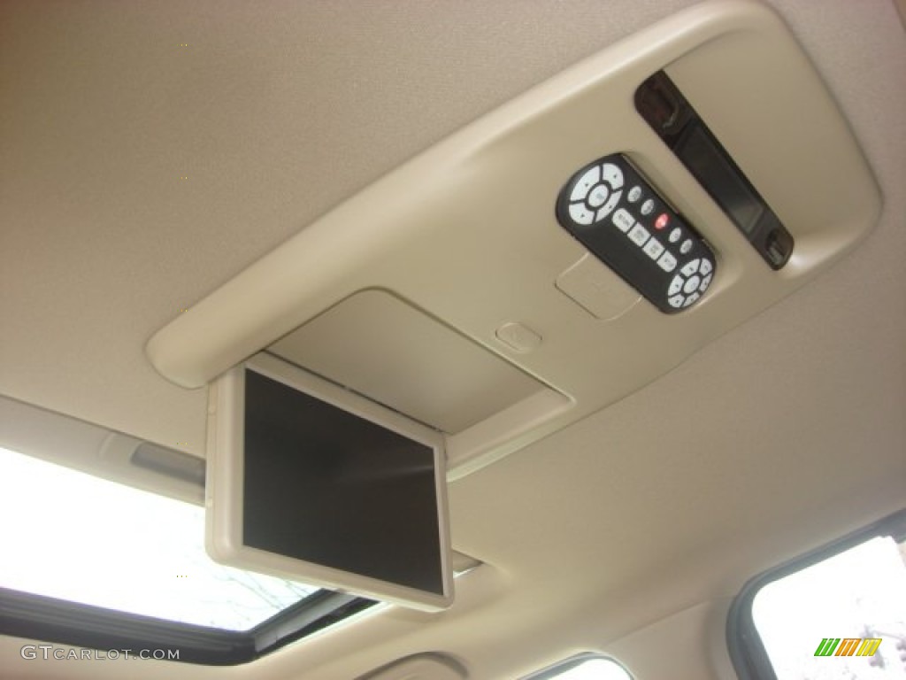 2010 Honda Pilot Touring Entertainment System Photos