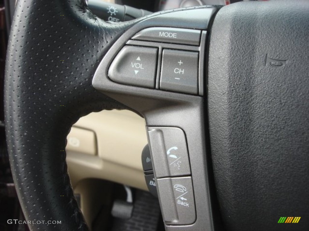 2010 Honda Pilot Touring Controls Photo #77906092