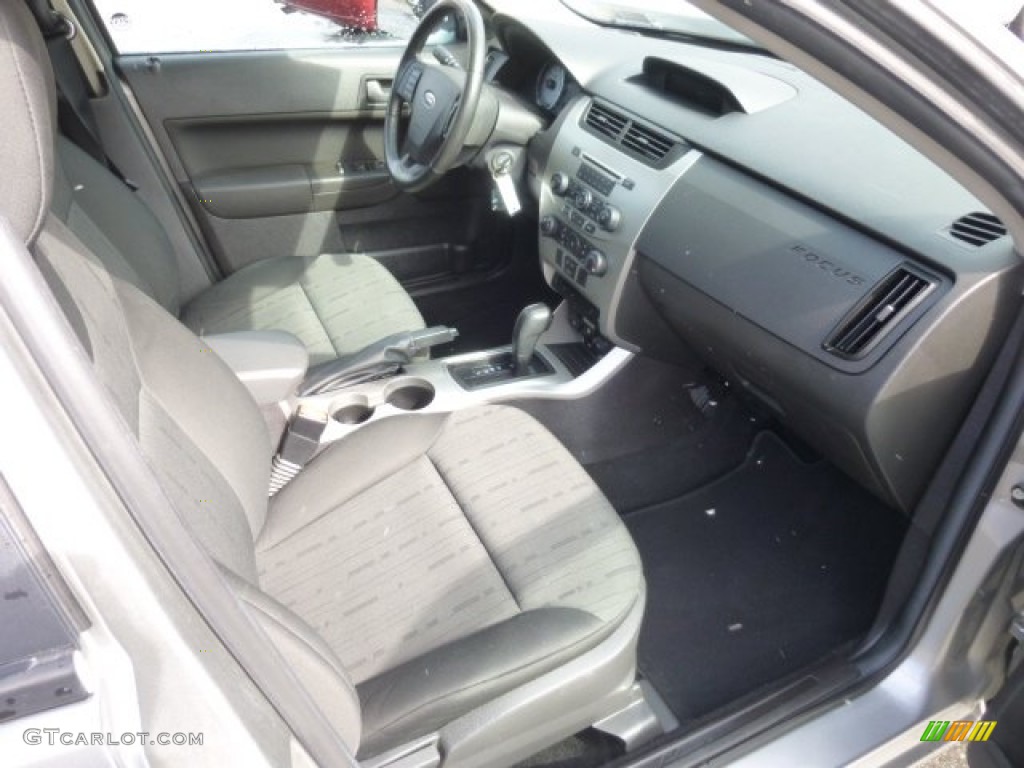 Charcoal Black Interior 2008 Ford Focus SE Sedan Photo #77906300