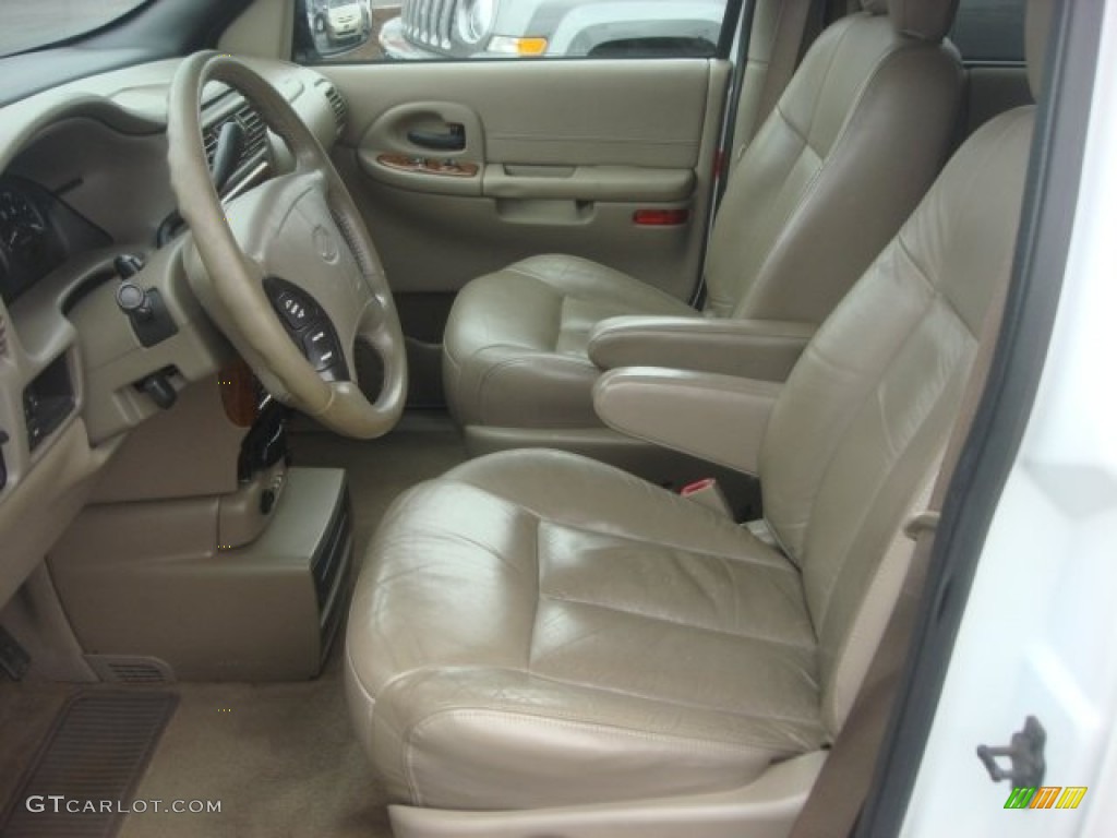 2001 Silhouette Premier - Arctic White / Beige photo #10
