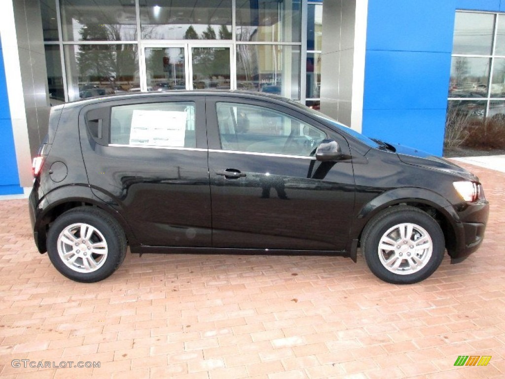 Black Granite Metallic 2013 Chevrolet Sonic LT Hatch Exterior Photo #77907385