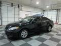 Black - Camry LE Photo No. 4