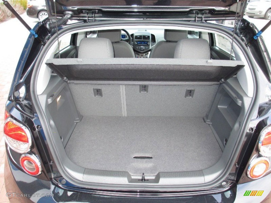 2013 Chevrolet Sonic LT Hatch Trunk Photo #77907631