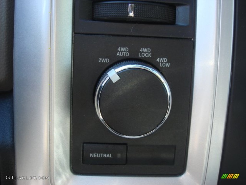 2011 Ram 1500 Big Horn Crew Cab 4x4 - Deep Cherry Red Crystal Pearl / Dark Slate Gray/Medium Graystone photo #17
