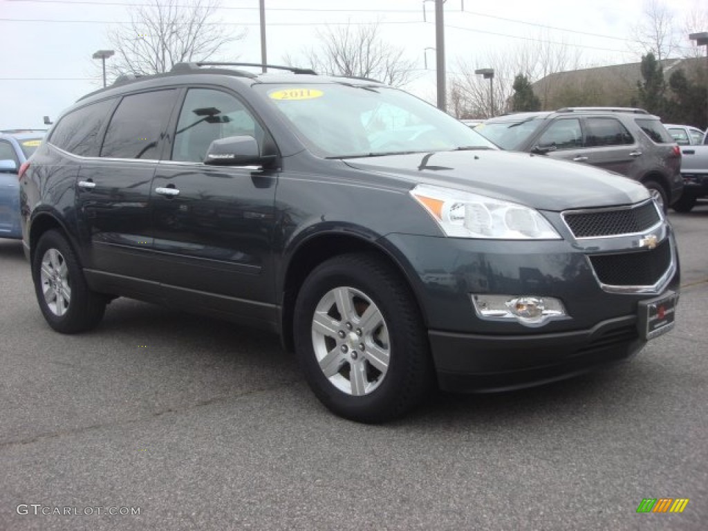 2011 Traverse LT - Cyber Gray Metallic / Ebony/Ebony photo #2