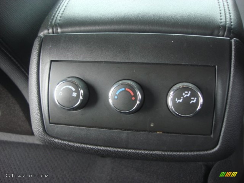 2011 Traverse LT - Cyber Gray Metallic / Ebony/Ebony photo #15