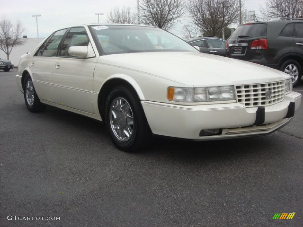 1997 Seville STS - White Diamond / Camel photo #1