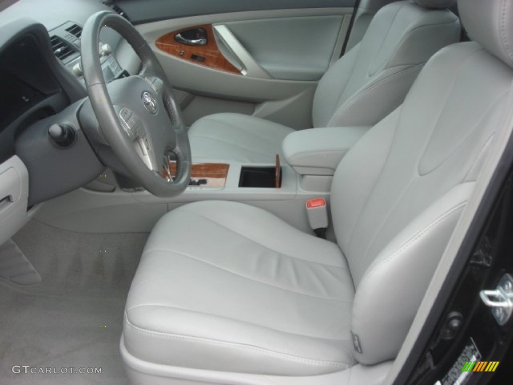 Ash Interior 2009 Toyota Camry XLE Photo #77909163