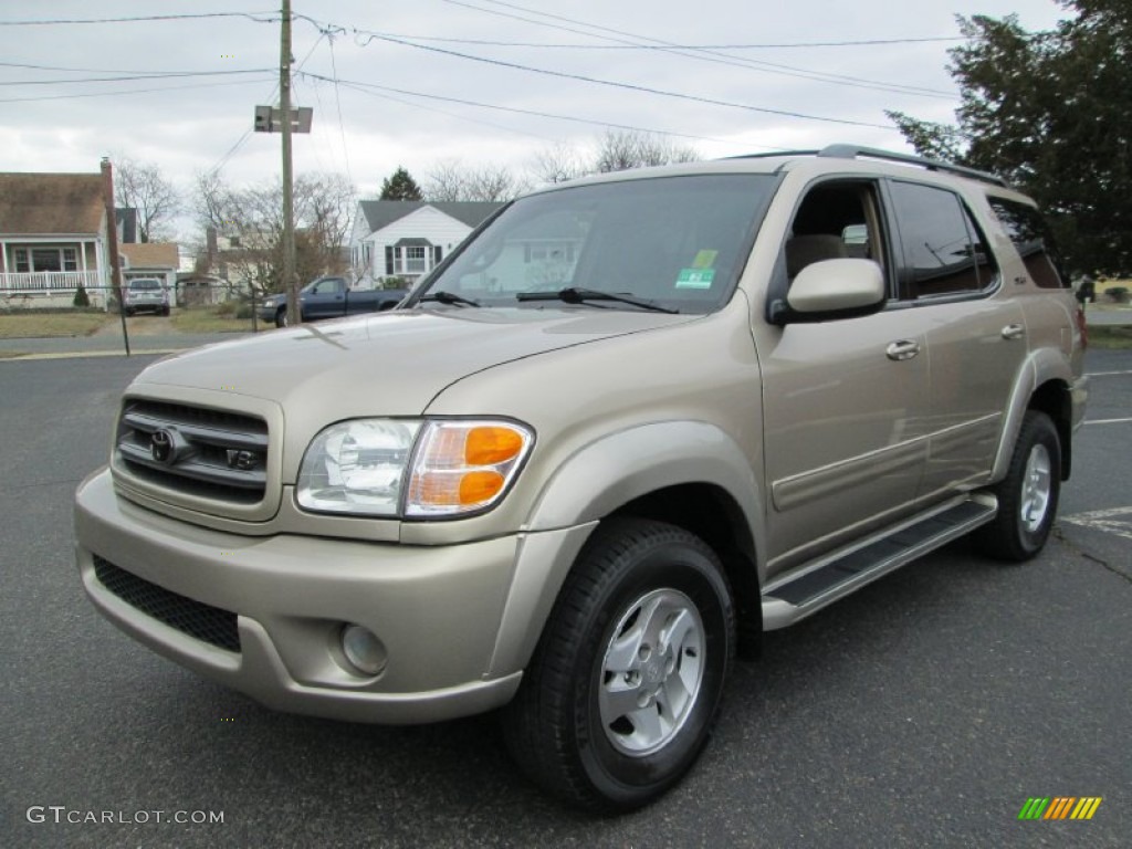 2004 Sequoia SR5 4x4 - Desert Sand Mica / Oak photo #2