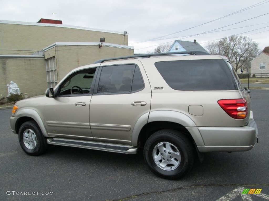 Desert Sand Mica 2004 Toyota Sequoia SR5 4x4 Exterior Photo #77910097