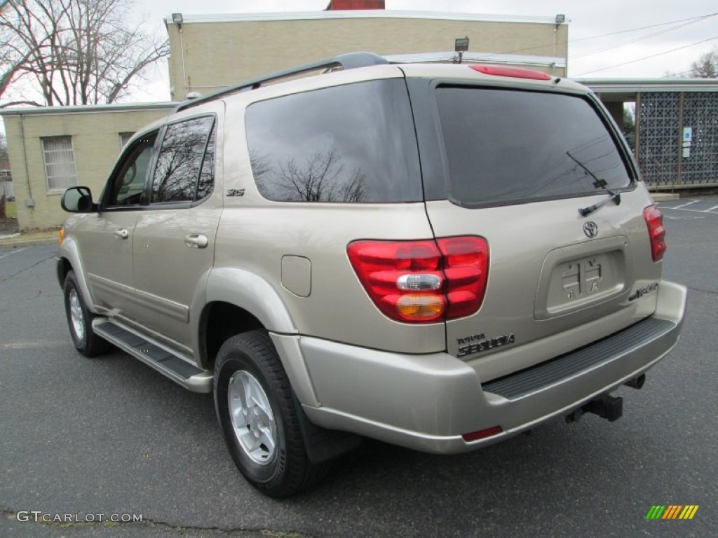 Desert Sand Mica 2004 Toyota Sequoia SR5 4x4 Exterior Photo #77910113