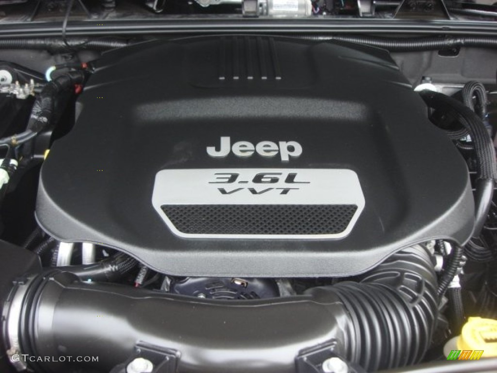 2012 Jeep Wrangler Sport 4x4 3.6 Liter DOHC 24-Valve VVT Pentastar V6 Engine Photo #77910154