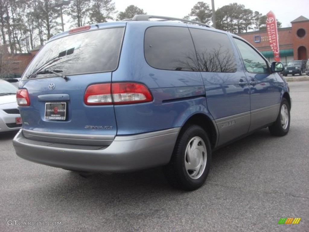 2003 Sienna XLE - Denim Blue Pearl / Gray photo #4