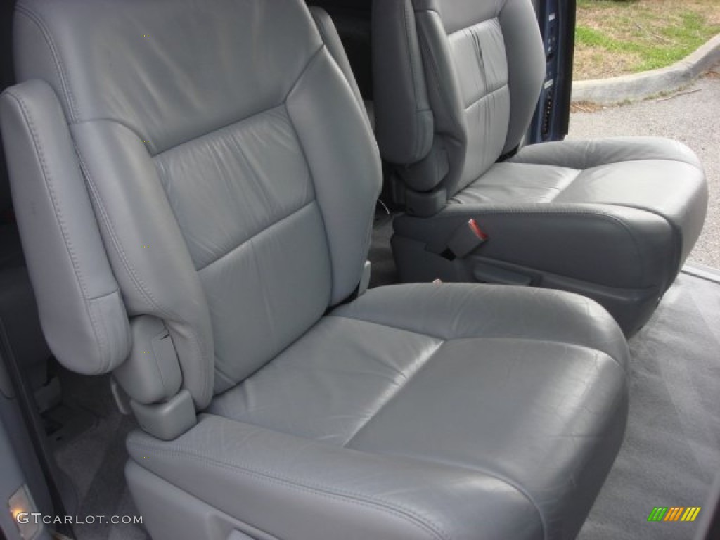 2003 Sienna XLE - Denim Blue Pearl / Gray photo #14