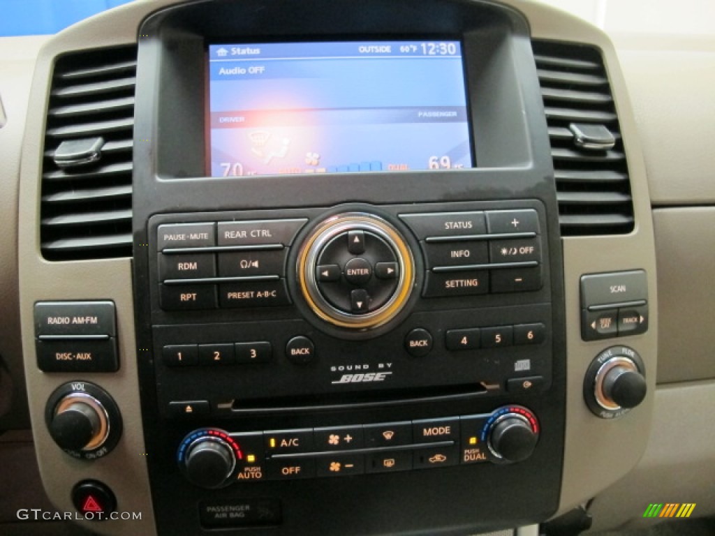 2008 Nissan Pathfinder SE V8 4x4 Controls Photo #77910811
