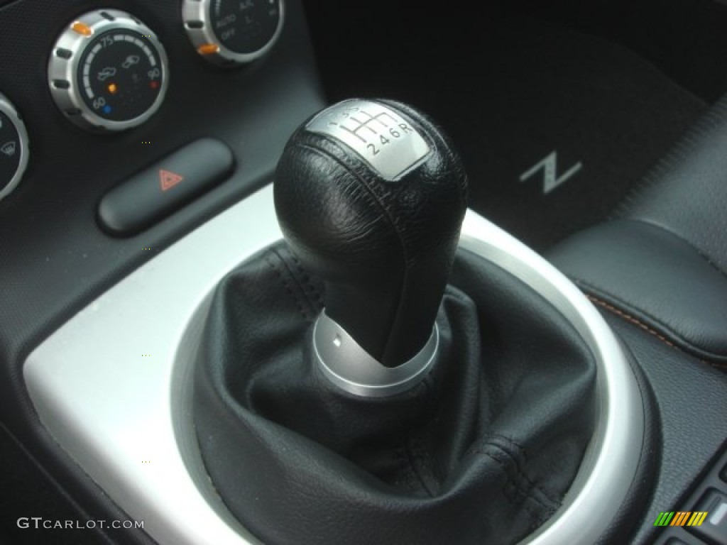 2008 Nissan 350Z Enthusiast Roadster Transmission Photos