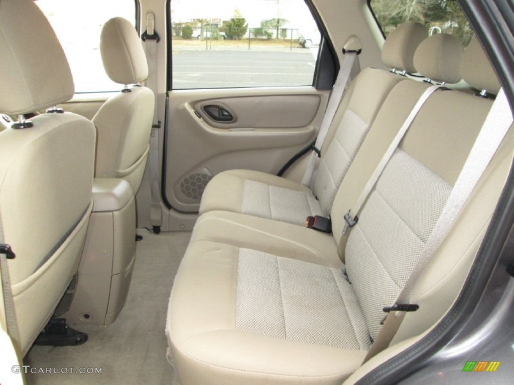 2006 Ford Escape XLT Rear Seat Photos