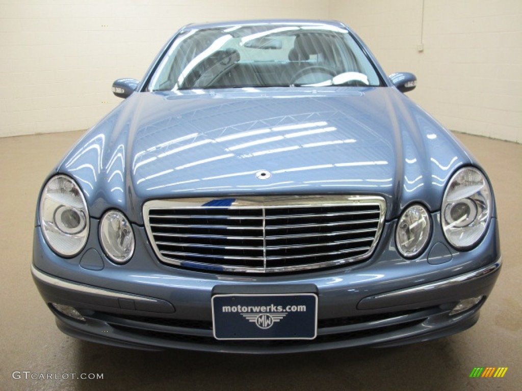 2004 E 500 Sedan - Platinum Blue Metallic / Ash photo #2