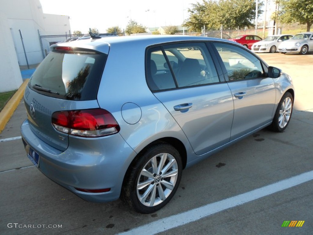 Reflex Silver Metallic 2012 Volkswagen Golf 4 Door TDI Exterior Photo #77911582