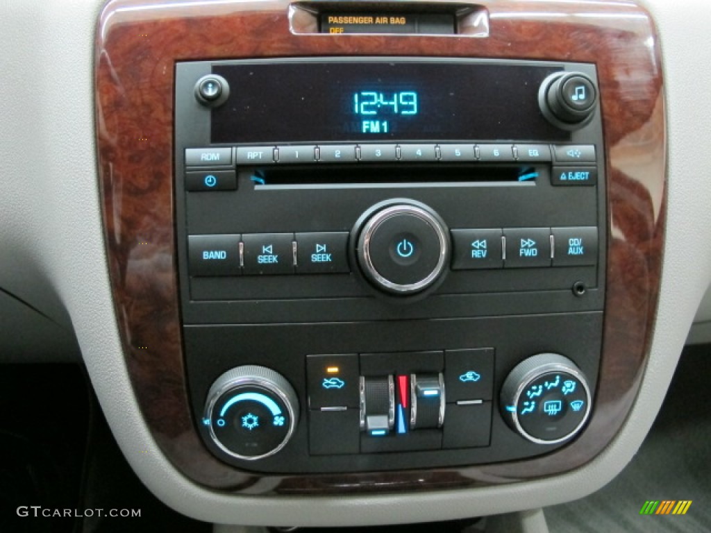 2011 Chevrolet Impala LT Controls Photo #77911995