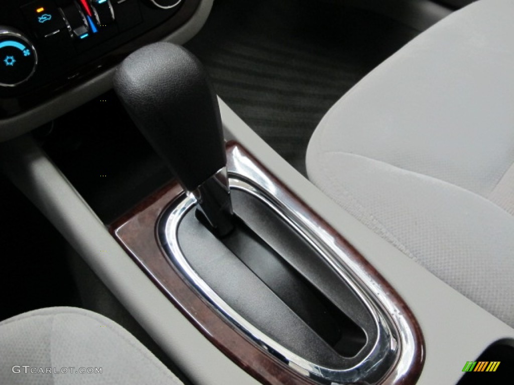 2011 Chevrolet Impala LT Transmission Photos