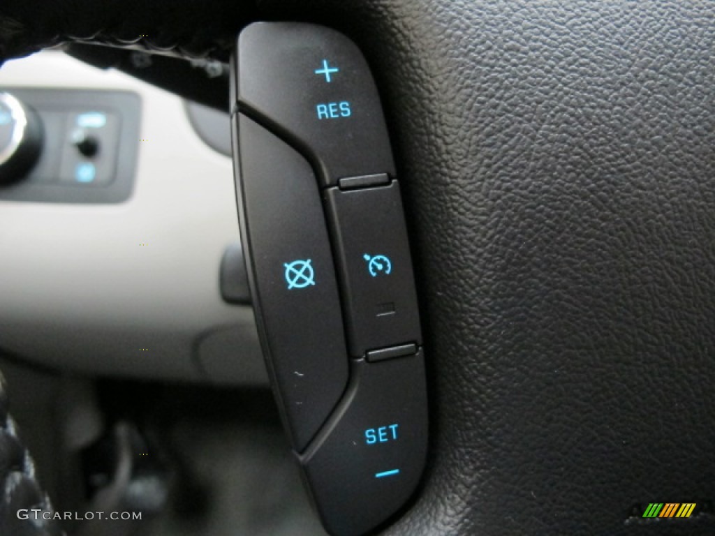 2011 Chevrolet Impala LT Controls Photo #77912059