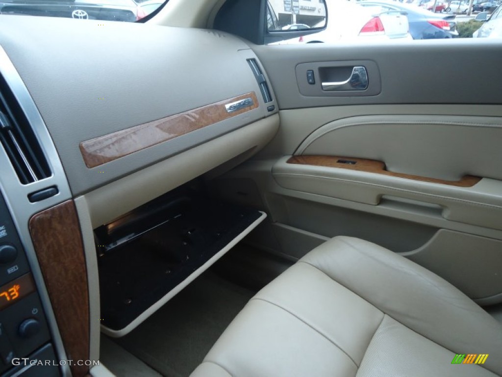 2008 STS 4 V6 AWD - Black Cherry / Cashmere photo #33