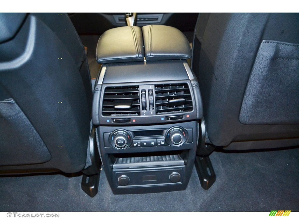 2012 BMW X5 xDrive50i Controls Photo #77917891