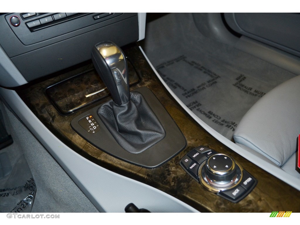2009 BMW 3 Series 335i Coupe Transmission Photos