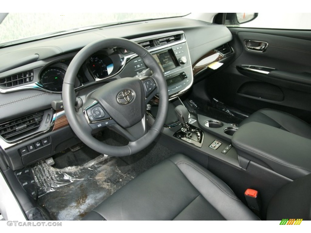 Black Interior 2013 Toyota Avalon Hybrid Limited Photo #77918836