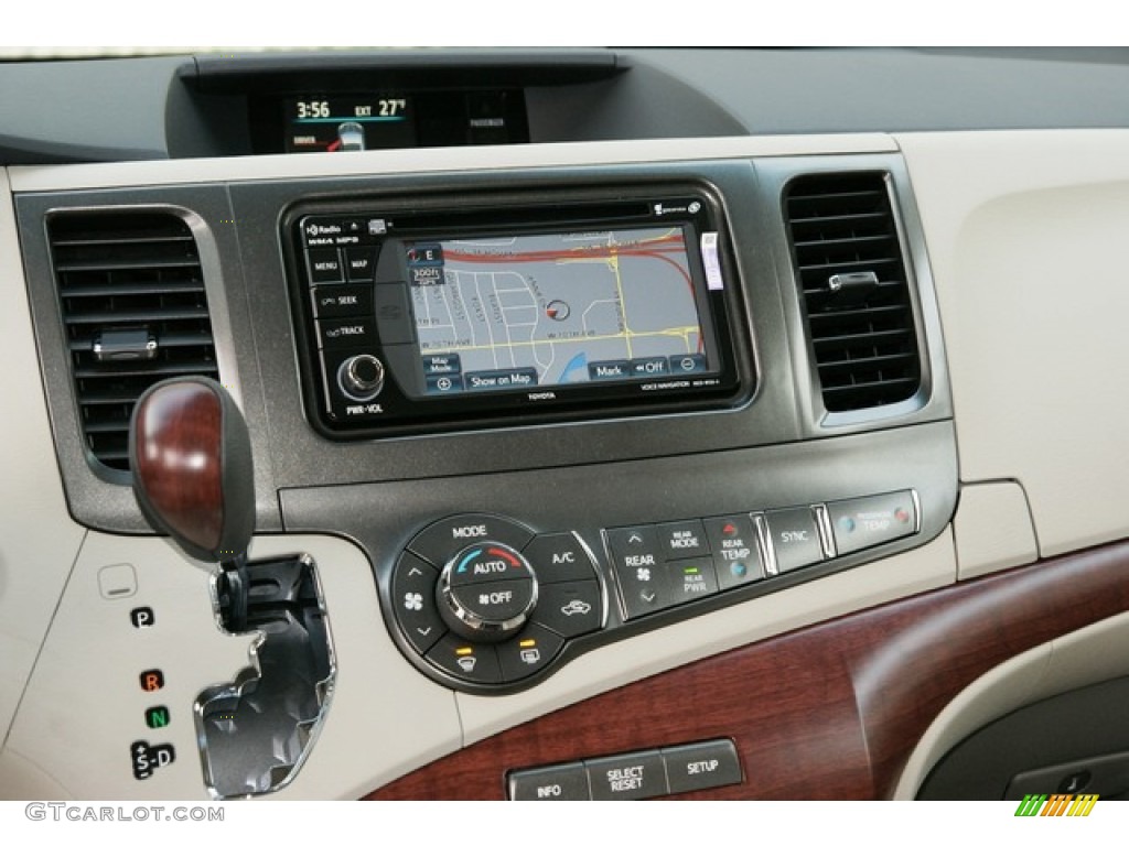 2013 Toyota Sienna XLE AWD Controls Photo #77919181