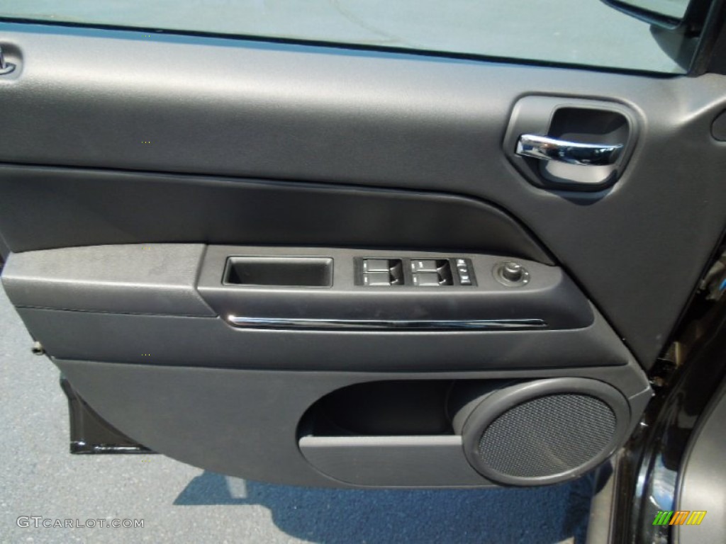 2012 Jeep Compass Limited Dark Slate Gray Door Panel Photo #77919704