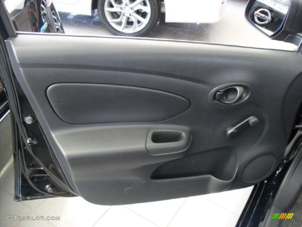 2012 Nissan Versa 1.6 S Sedan Door Panel Photos