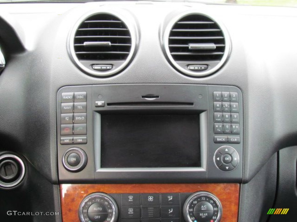 2009 Mercedes-Benz ML 350 Controls Photo #77920849