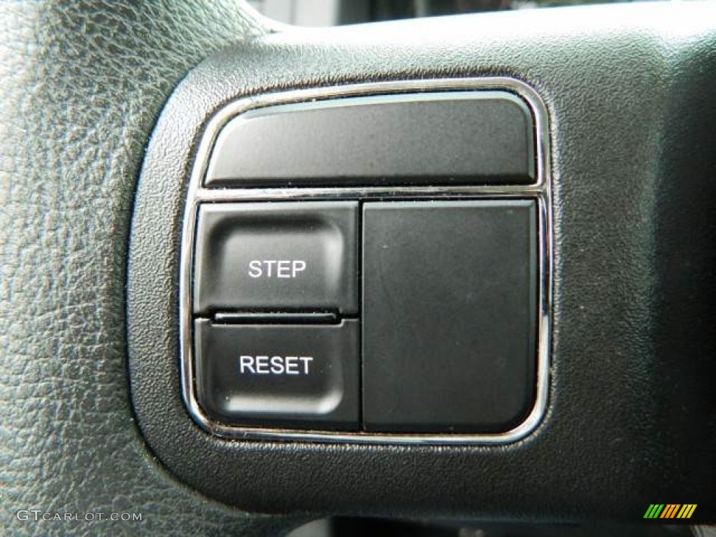2012 Jeep Liberty Sport Controls Photo #77921961