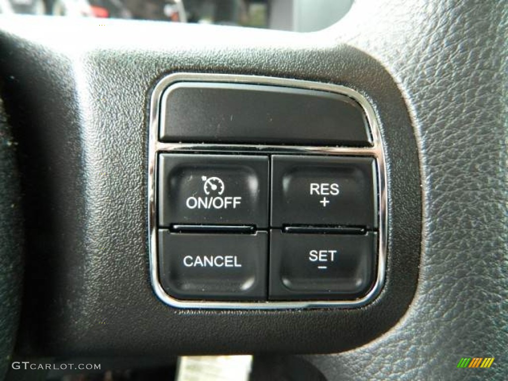 2012 Jeep Liberty Sport Controls Photo #77921974