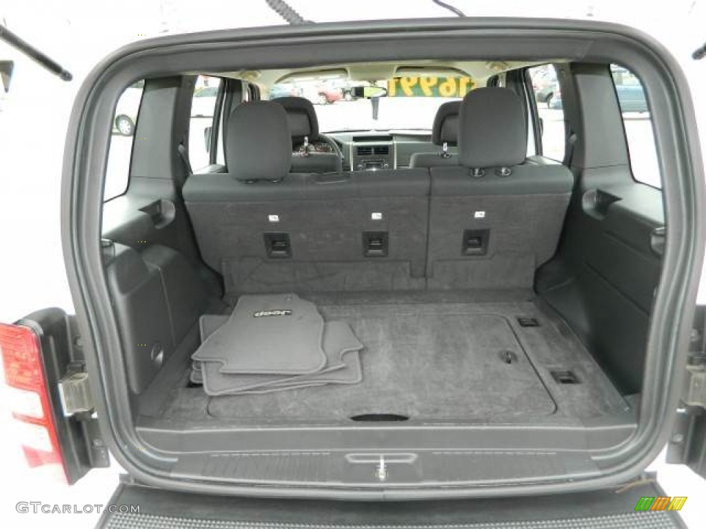 2012 Jeep Liberty Sport Trunk Photo #77922016