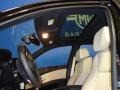Jet Black - 5 Series 550i Sedan Photo No. 34