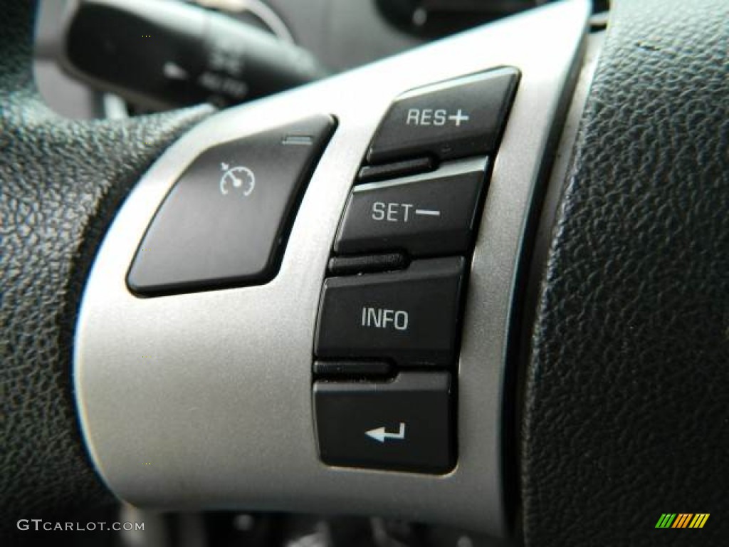 2011 Chevrolet HHR LT Controls Photo #77922809