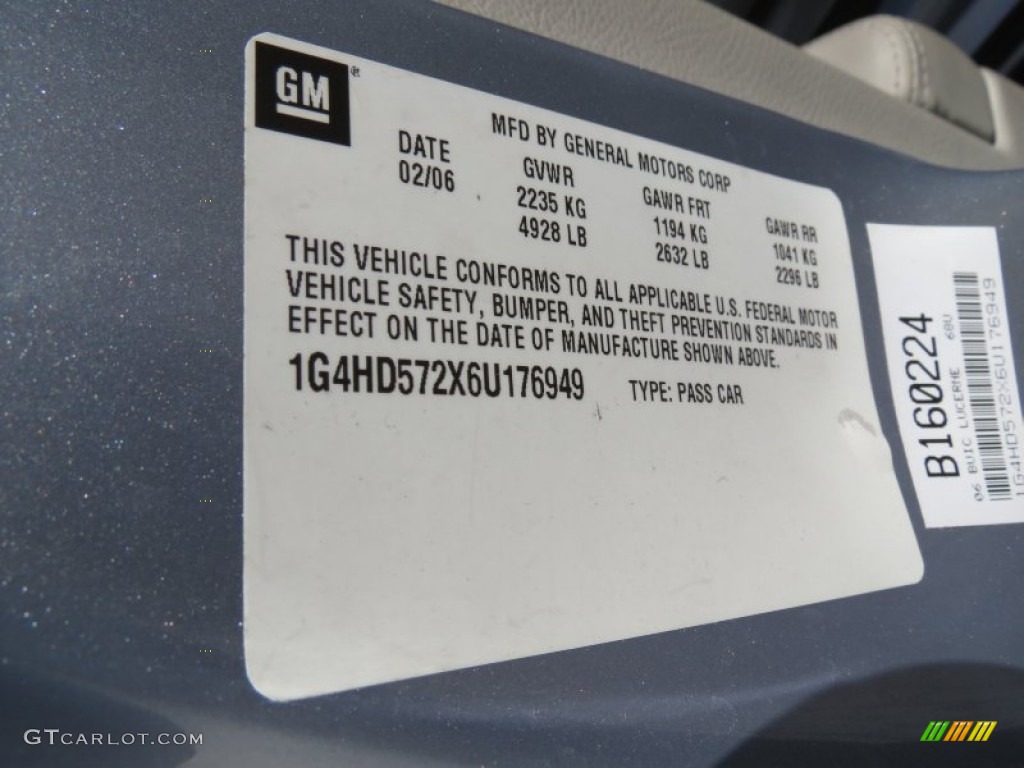 2006 Lucerne CXL - Glacier Blue Metallic / Titanium Gray photo #15