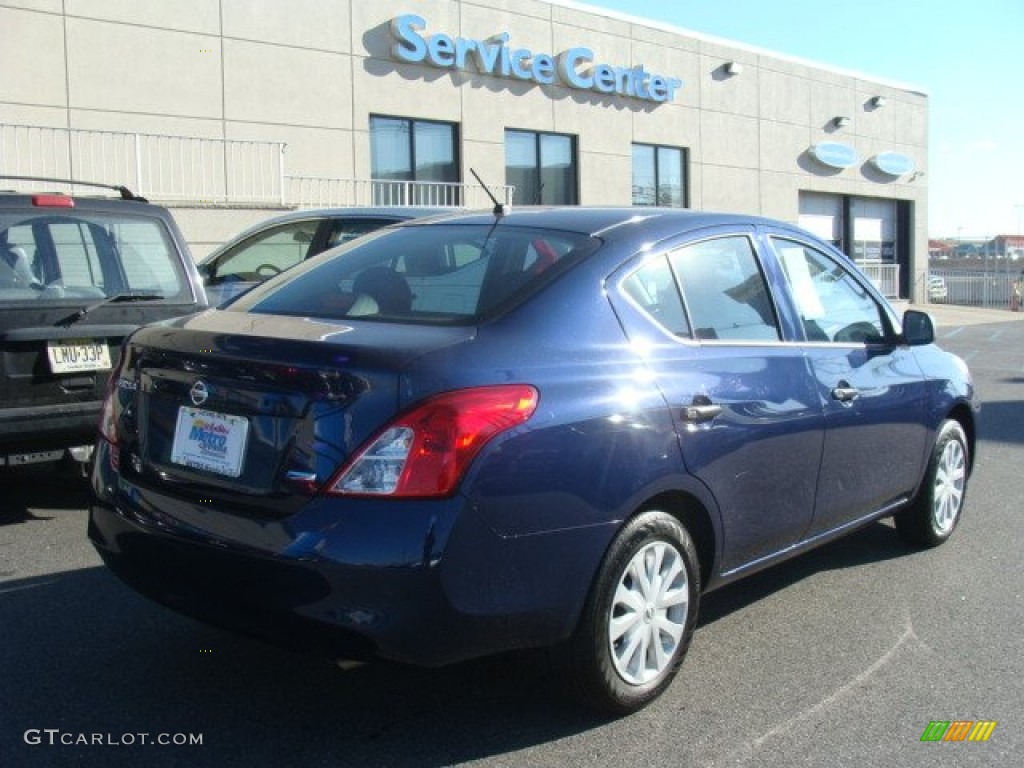 2012 Versa 1.6 S Sedan - Blue Onyx Metallic / Charcoal photo #4