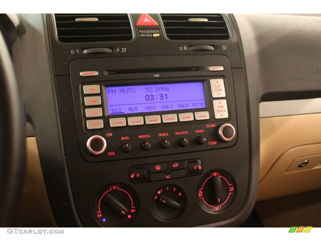 2009 Volkswagen Jetta TDI Sedan Controls Photo #77927094