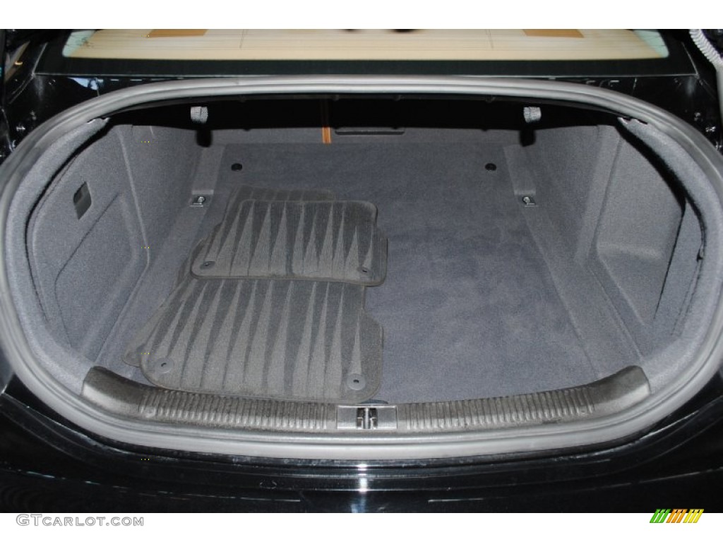 2005 Audi A6 4.2 quattro Sedan Trunk Photo #77927557