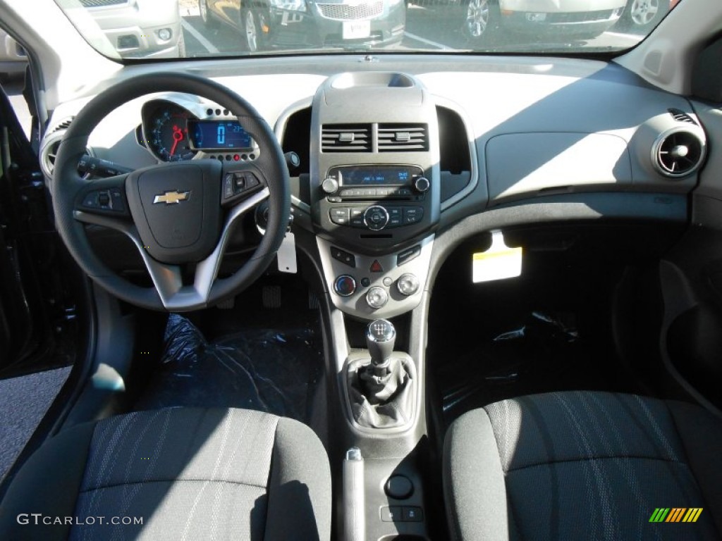 2013 Chevrolet Sonic LT Sedan Jet Black/Dark Titanium Dashboard Photo #77928140