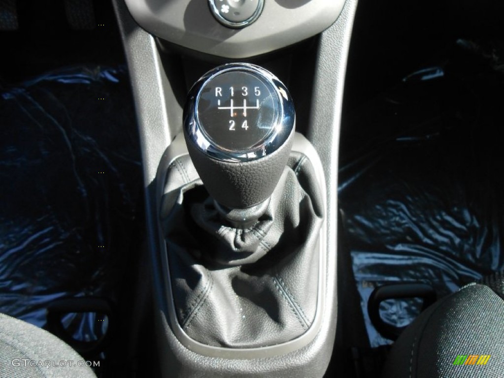 2013 Chevrolet Sonic LT Sedan 6 Speed Manual Transmission Photo #77928222