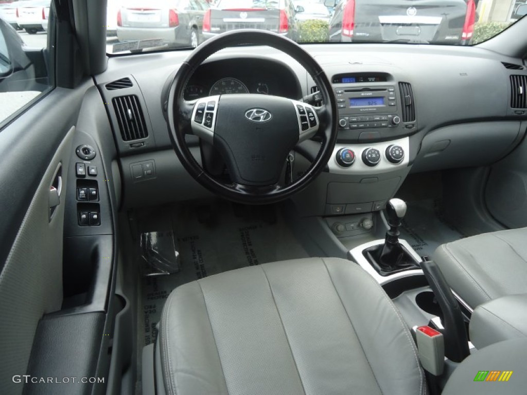 Gray Interior 2007 Hyundai Elantra Limited Sedan Photo #77929538