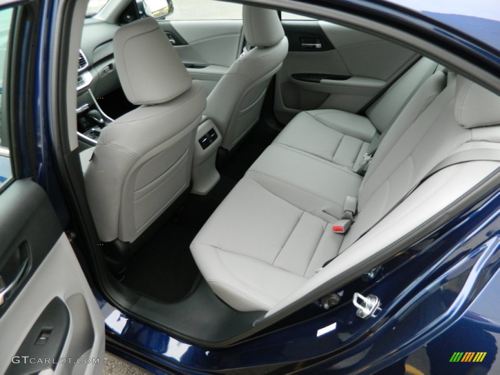 2013 Honda Accord EX-L Sedan Rear Seat Photo #77930085