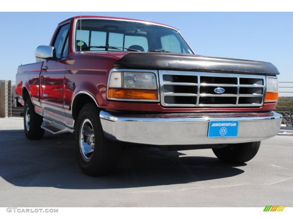 1996 F150 XLT Regular Cab - Toreador Red Metallic / Opal Grey photo #1