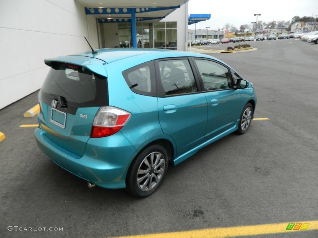 2013 Fit Sport - Blue Raspberry Metallic / Sport Black photo #6