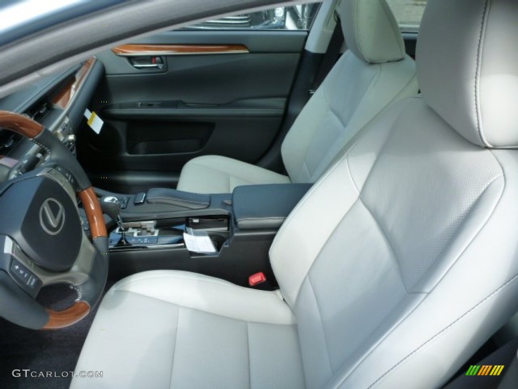 2013 Lexus ES 300h Hybrid Front Seat Photo #77932509